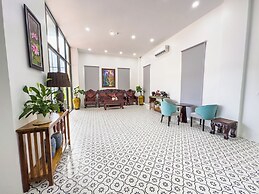 C-Hotel