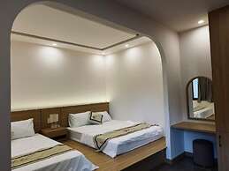 TherHouse Hotel