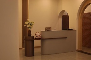 TherHouse Hotel