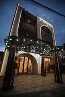 TherHouse Hotel