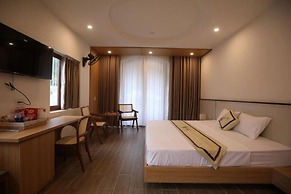 TherHouse Hotel