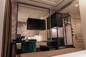 Art Gallery Boutique Hotel