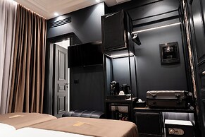 Art Gallery Boutique Hotel