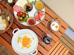 Nephos Beach Hotel