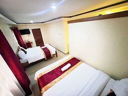 Sky Park Lounge