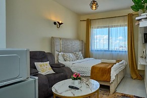 Studio Sleeps 2 With 24hr Check-in