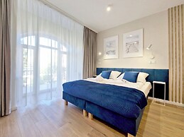 Regina Maris by Baltic Home