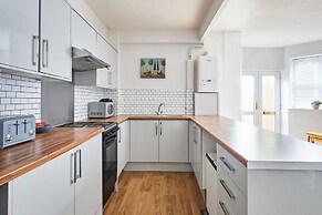 Host Stay Trinity Road Apartment