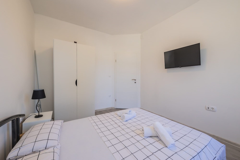 Apartment Antonio on the seafront