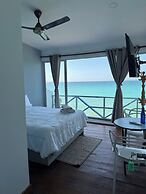 HOTEL PLAYA SURF BARÚ