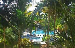 Beachfront Condo Airport transport incl