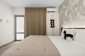 The Weekender by Otium