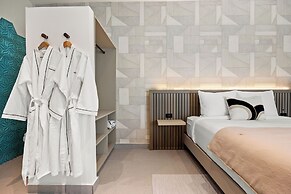 The Weekender by Otium