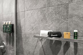 The Weekender by Otium