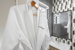 The Weekender by Otium