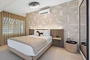 The Weekender by Otium