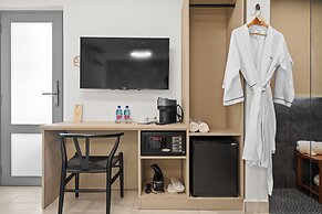 The Weekender by Otium