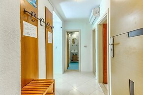 Apartments Filipovic with garden