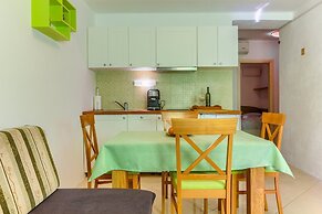 Apartments Filipovic with garden