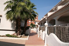 R142 - B4 Manila Resort Centrales