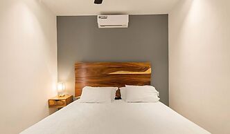 Great Located 1 Bedroom With Private Pool and Gym