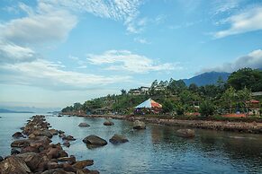 kahai beach resort