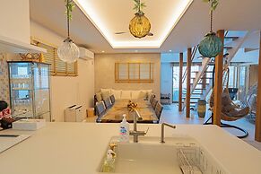 ReVIERA Resort Villa