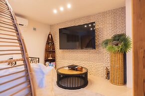 ReVIERA Resort Villa