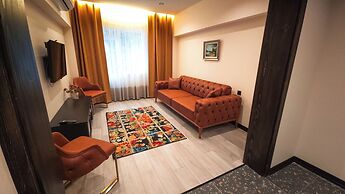 GARDEN'S ROOM