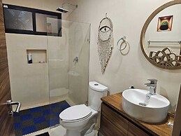 Elegant 1 Bedroom - 1 bathroom Apartment