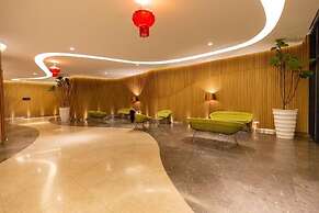 Velocity Suites KL by Rit