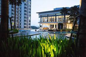 Velocity Suites KL by Rit