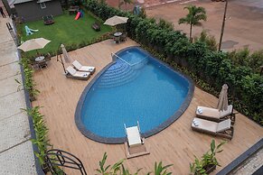 Stone Wood Hotel Amboli