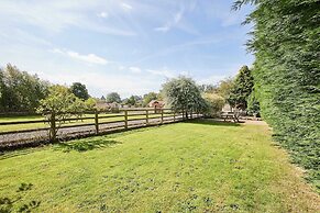 Host Stay Byre Cottage
