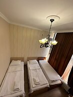 AİSİ HOTEL