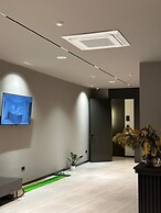 Boutique Hotel The Roots