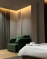 Boutique Hotel The Roots