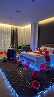 Boutique Hotel The Roots