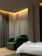 Boutique Hotel The Roots