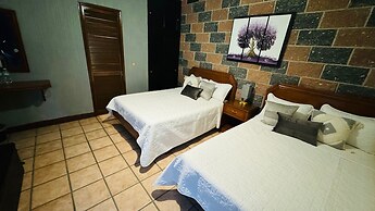 Hotel La Roca