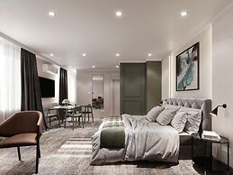Black Gallo Residences