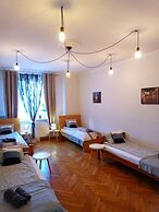 REAL VIP HOSTEL