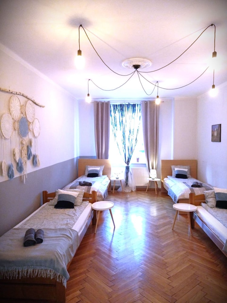 REAL VIP HOSTEL