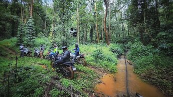 Devigiri Home Stay and Resort