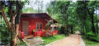 Devigiri Home Stay and Resort