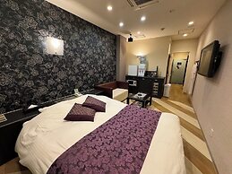 HOTEL EN