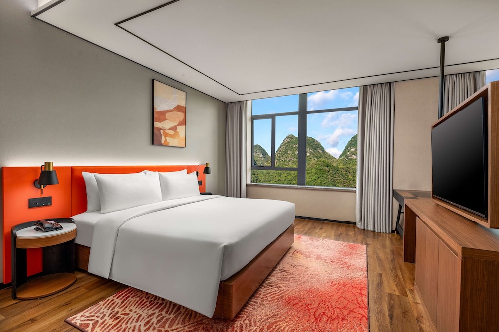 Hilton Garden Inn Xingyi Wanfenglin