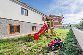 Villa in Rovanjska With Sea Views & Pool