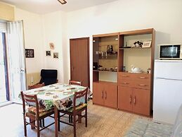 Attractive Apartment With Private Garden