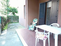 Attractive Apartment With Private Garden